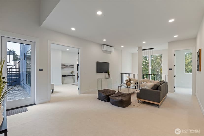 Property photo for 24257 SE 26th Place, Sammamish photo 24