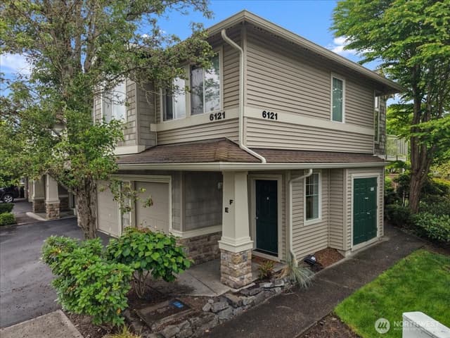 Property photo for 6121 Hazel Avenue SE #E, Auburn photo 2