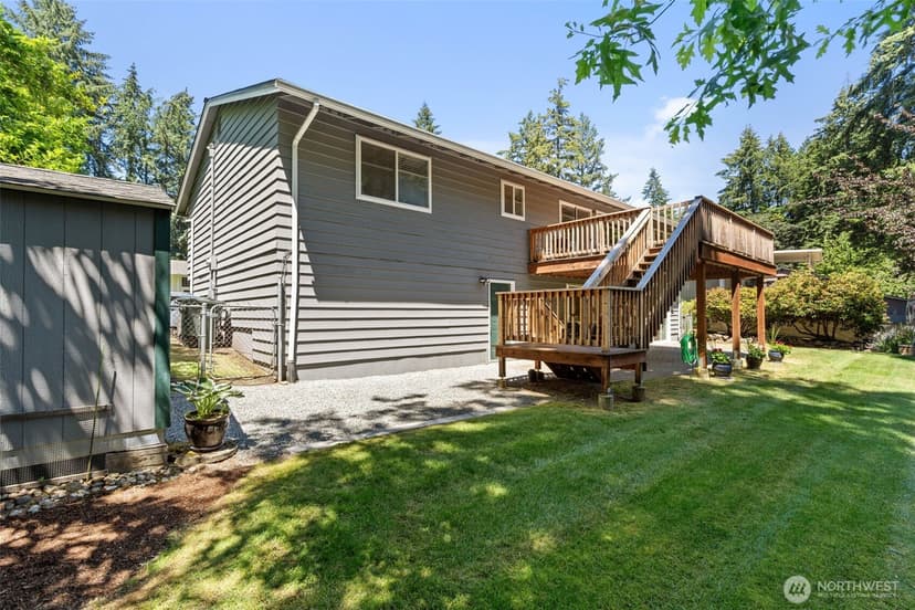 Property photo for 8710 61st Street W, University Place photo 36