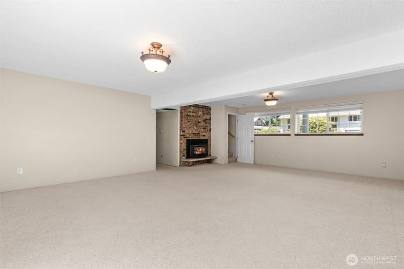 Property photo for 8710 61st Street W, University Place photo 14