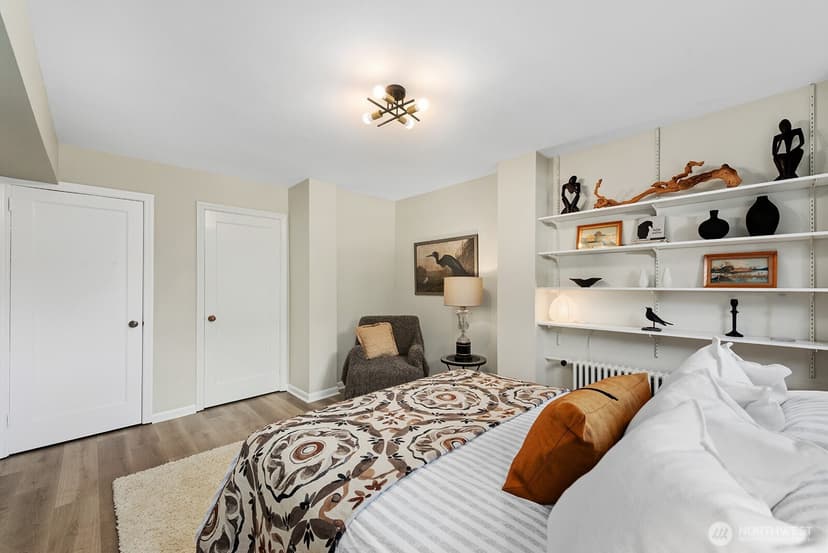 Property photo for 4407 SW Alaska Street #11, Seattle photo 11