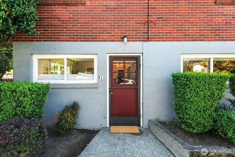 Property photo for 4407 SW Alaska Street #11, Seattle photo 17