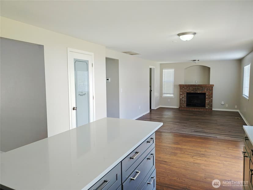 Property photo for 18221 SE 260th Place, Covington photo 10