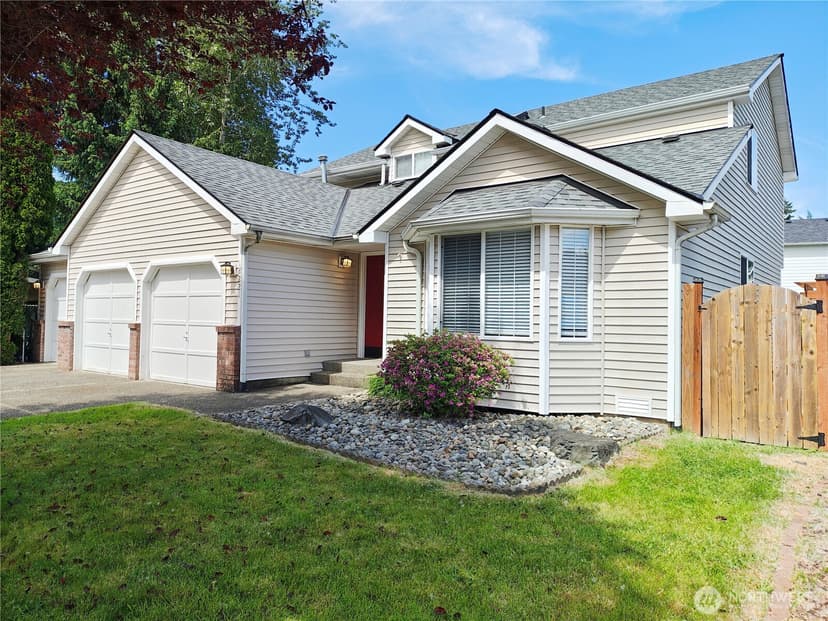 Property photo for 18221 SE 260th Place, Covington photo 38