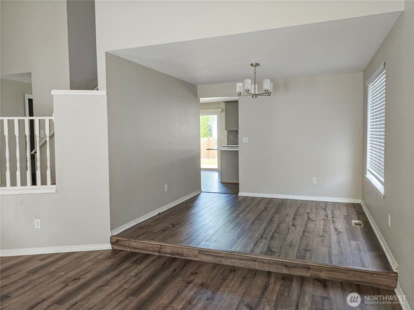 Property photo for 18221 SE 260th Place, Covington photo 8