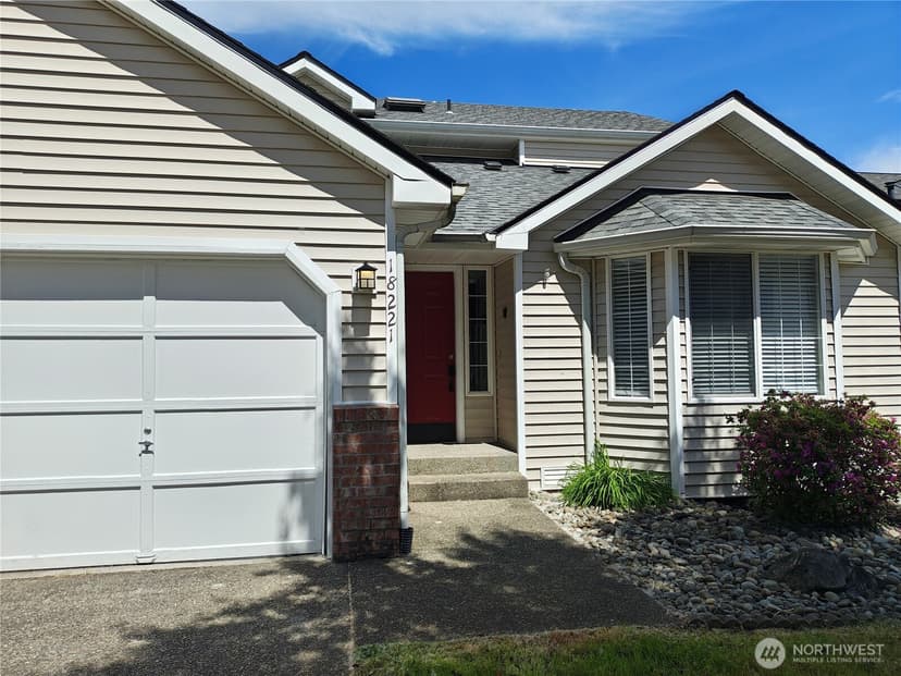 Property photo for 18221 SE 260th Place, Covington photo 3