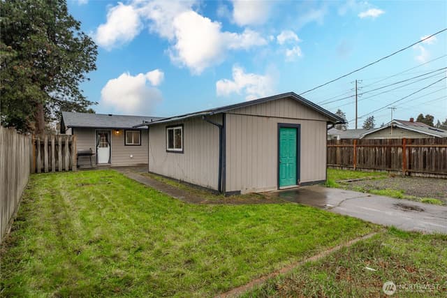 Property photo for 6621 S Pine Street, Tacoma photo 4