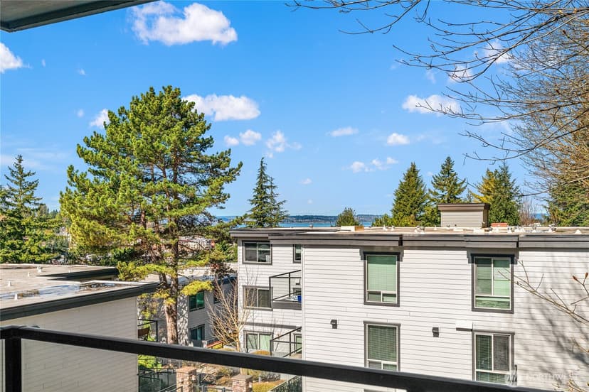 Property photo for 3212 81st Place SE #C301, Mercer Island photo 7