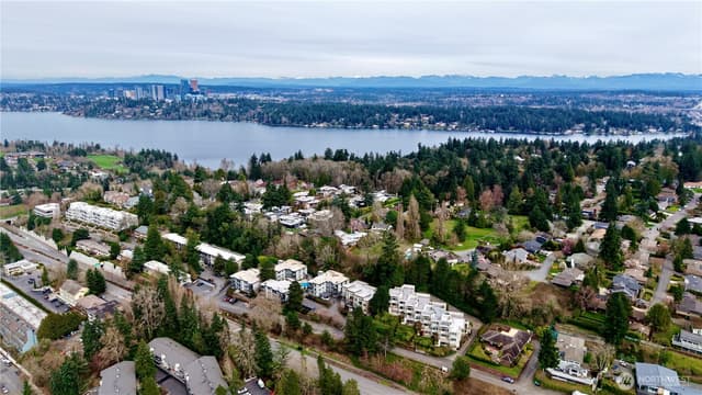 Property photo for 3212 81st Place SE #C301, Mercer Island photo 3
