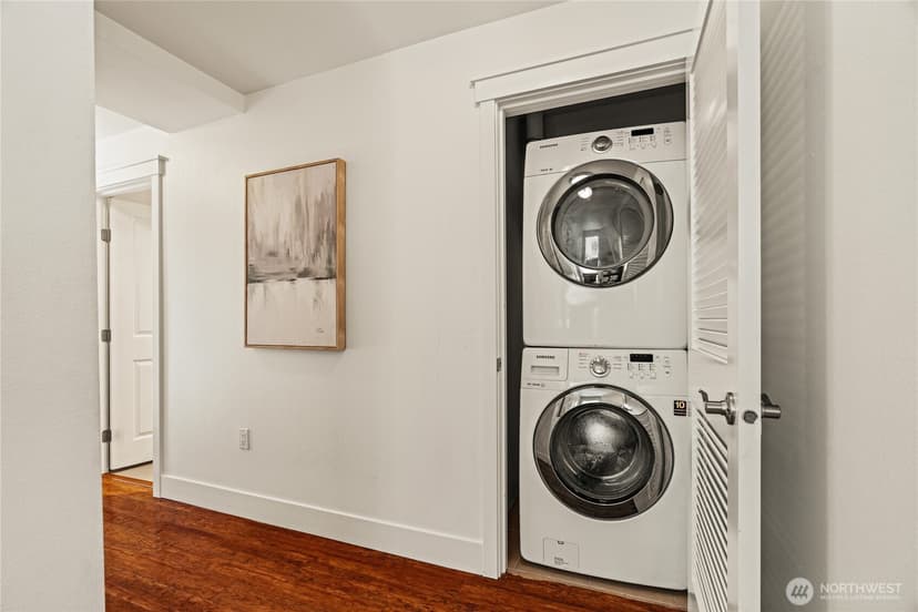 Property photo for 3212 81st Place SE #C301, Mercer Island photo 28