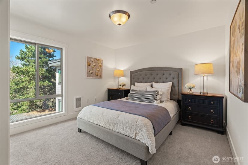 Property photo for 3212 81st Place SE #C301, Mercer Island photo 26