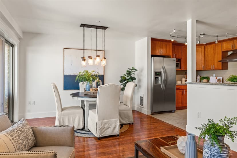 Property photo for 3212 81st Place SE #C301, Mercer Island photo 15