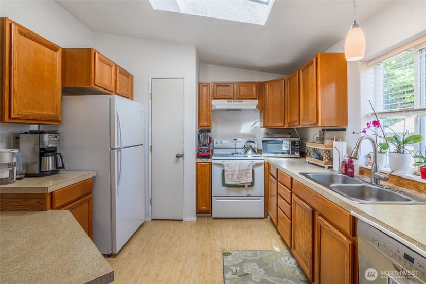 Property photo for 28454 SE 168th Avenue #7, Kent photo 9