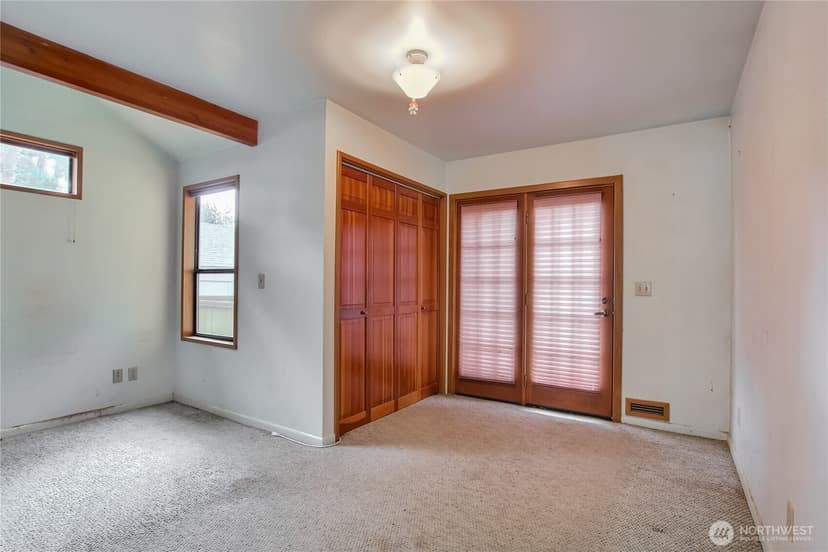 Property photo for 1224 SW 158th Street, Burien photo 7