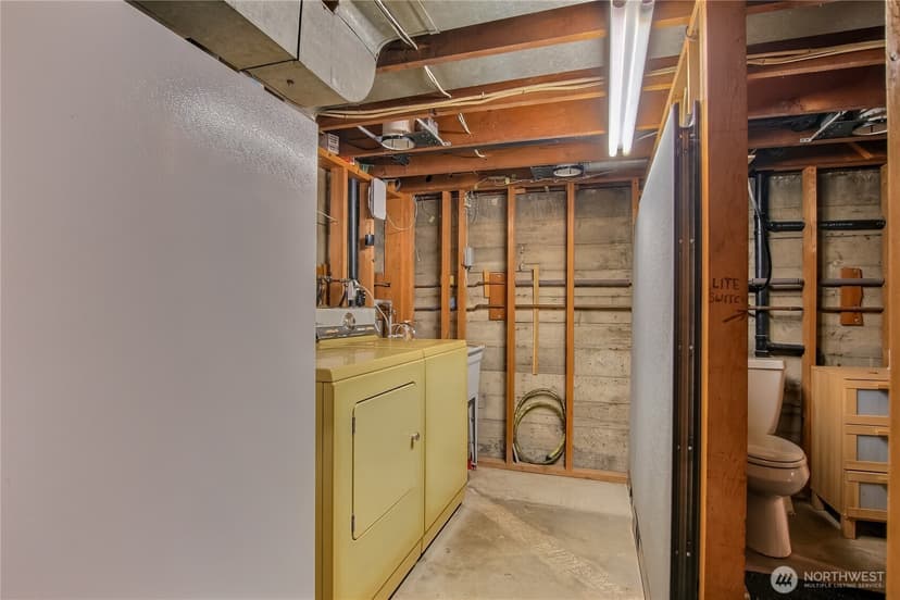 Property photo for 1224 SW 158th Street, Burien photo 12