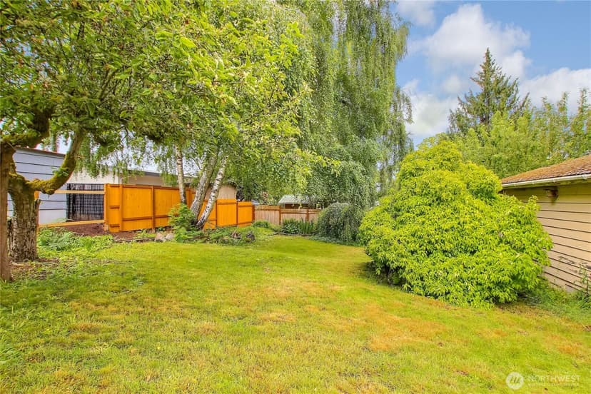 Property photo for 1224 SW 158th Street, Burien photo 19