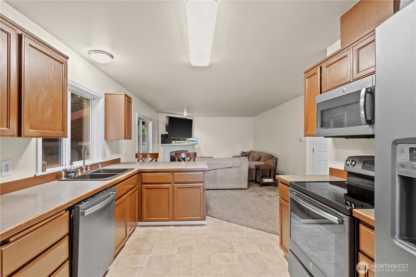 Property photo for 8627 136th Street E, Puyallup photo 10