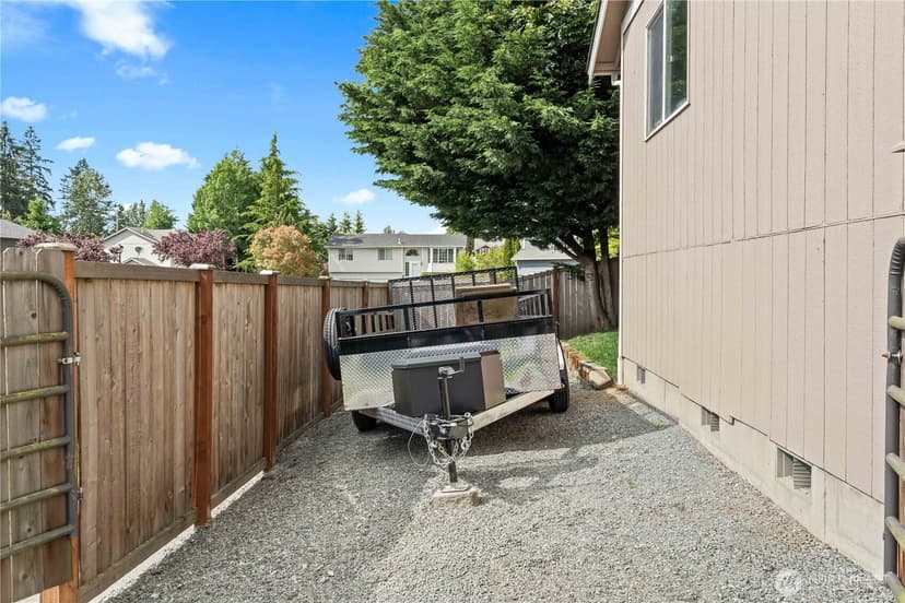 Property photo for 8627 136th Street E, Puyallup photo 31
