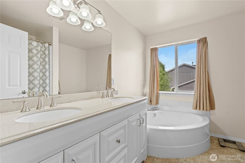Property photo for 8627 136th Street E, Puyallup photo 17