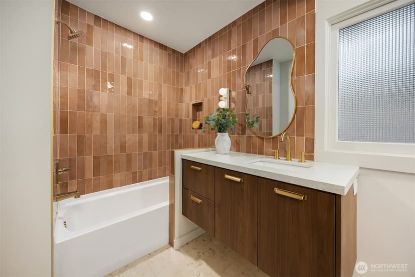 Property photo for 14841 SE 54th Street, Bellevue photo 29