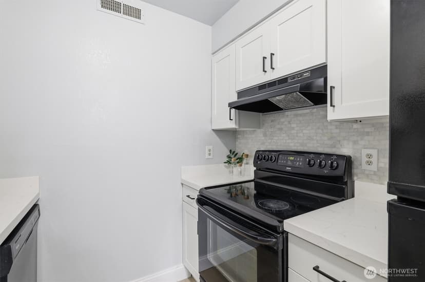 Property photo for 12600 NE 145th Street #G60, Kirkland photo 9