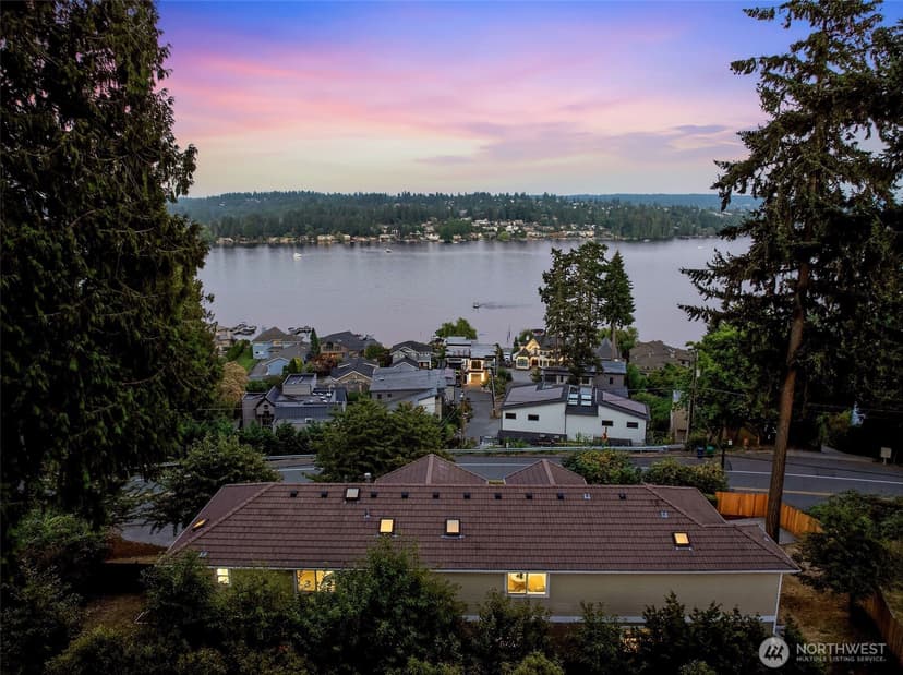 Property photo for 8338 NE Juanita Drive, Kirkland photo 38