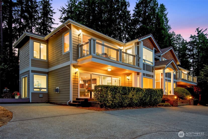 Property photo for 8338 NE Juanita Drive, Kirkland photo 33