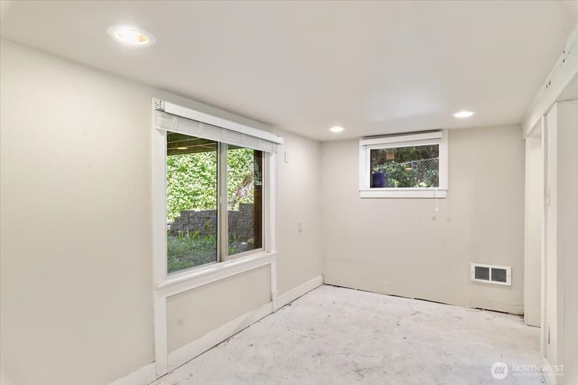 Property photo for 3817 Shelby Road, Lynnwood photo 17