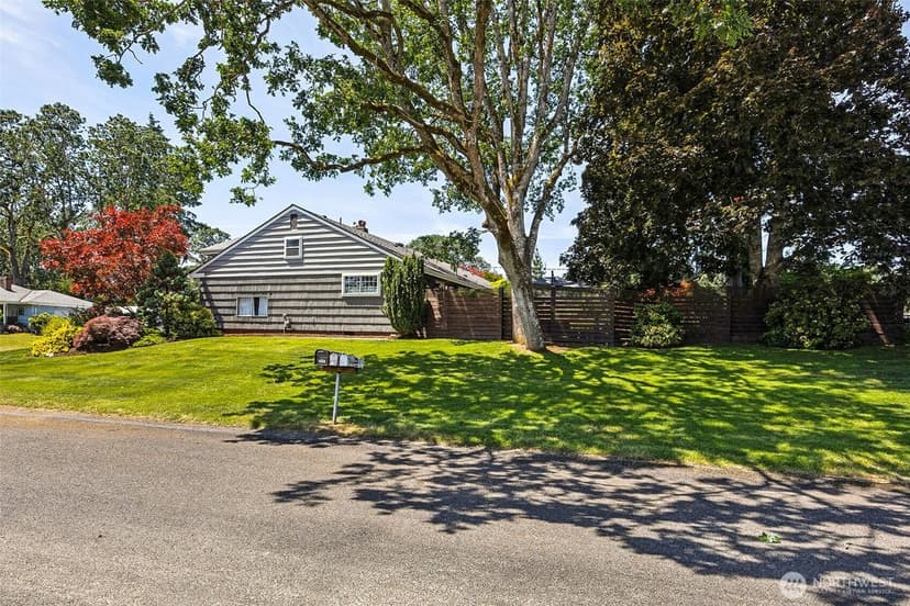 Property photo for 3805 Cadillac Lane SW, Lakewood photo 31