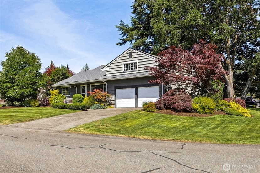Property photo for 3805 Cadillac Lane SW, Lakewood photo 4