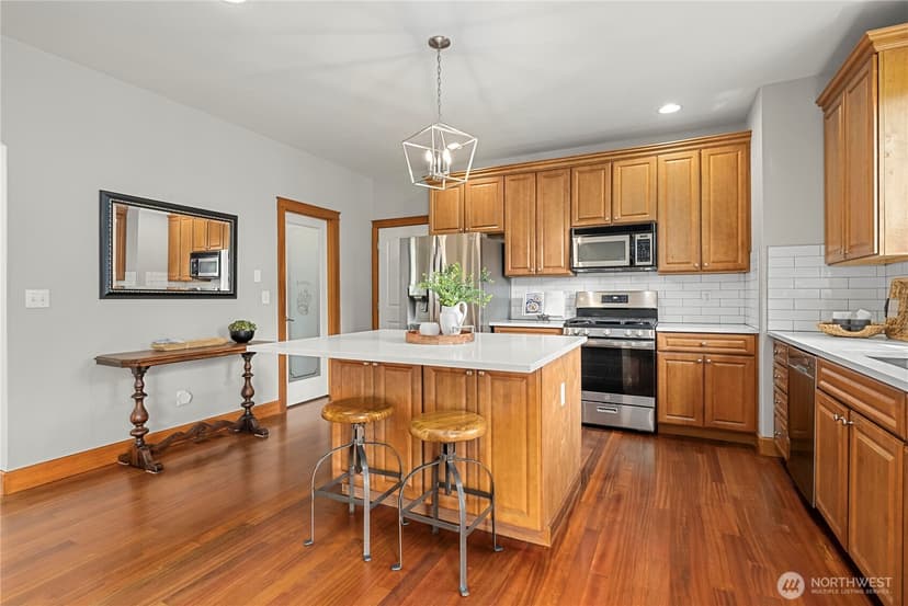 Property photo for 22625 SE 271st Street, Maple Valley photo 6