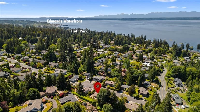 Property photo for 18107 85th Place W, Edmonds photo 37