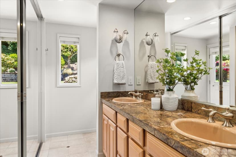 Property photo for 18107 85th Place W, Edmonds photo 17