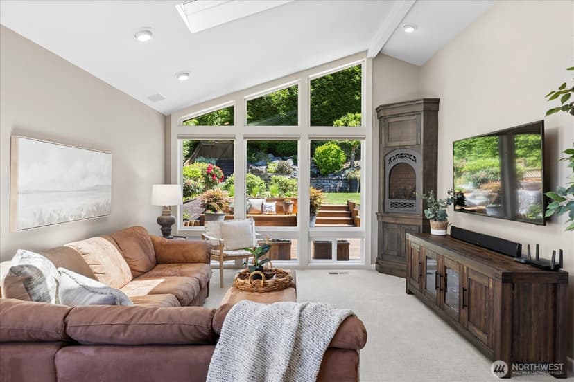 Property photo for 18107 85th Place W, Edmonds photo 15