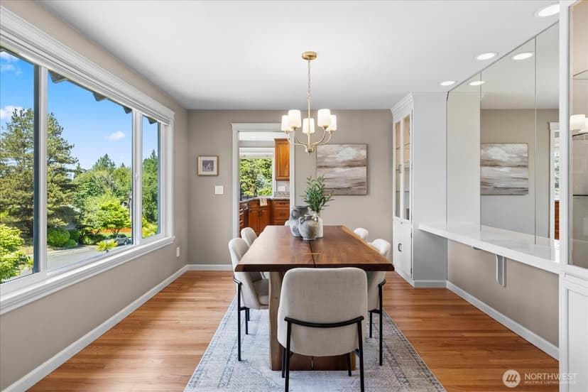 Property photo for 18107 85th Place W, Edmonds photo 10