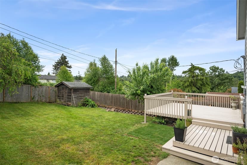 Property photo for 2052 E Wright Avenue, Tacoma photo 17