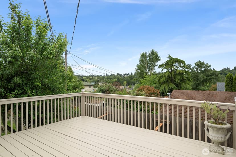 Property photo for 2052 E Wright Avenue, Tacoma photo 15