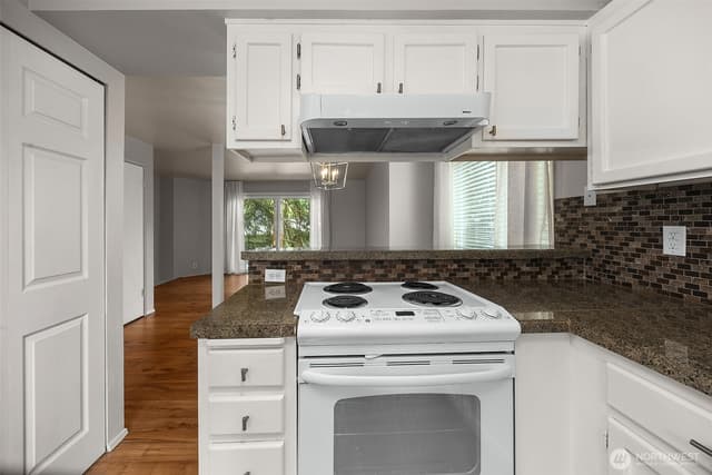 Property photo for 1526 192nd Street SE #O4, Bothell photo 5