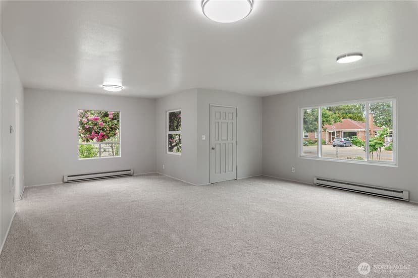 Property photo for 6411 Lake Grove Street SW, Lakewood photo 14