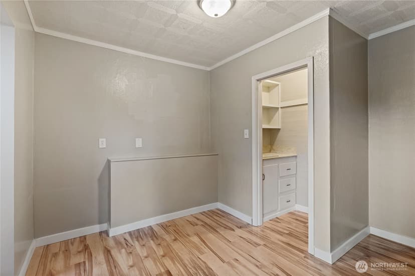 Property photo for 6411 Lake Grove Street SW, Lakewood photo 24