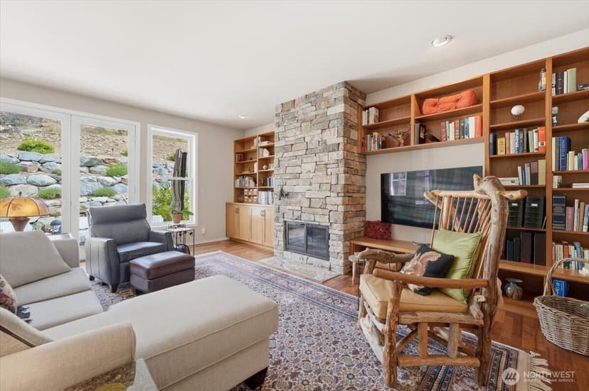 Property photo for 345 Orchard View Drive, Chelan photo 6