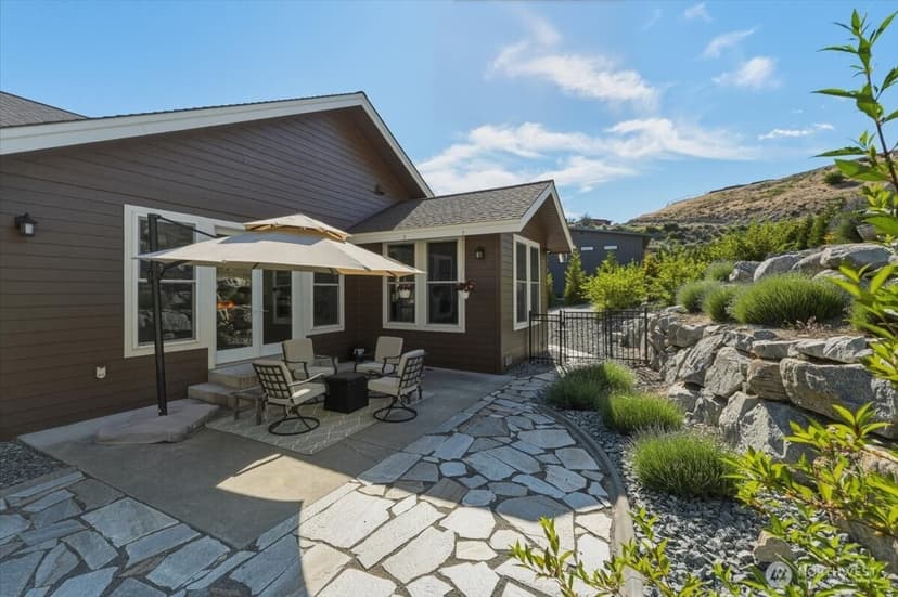 Property photo for 345 Orchard View Drive, Chelan photo 32