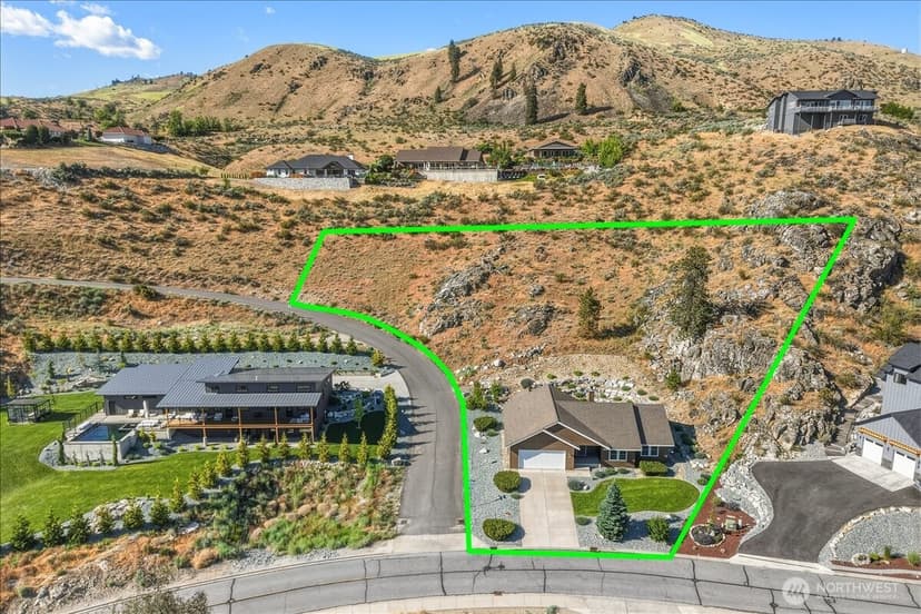 Property photo for 345 Orchard View Drive, Chelan photo 3