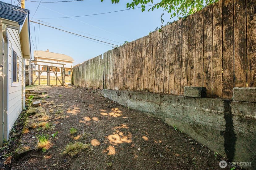 Property photo for 1710 36th Street, Everett photo 37