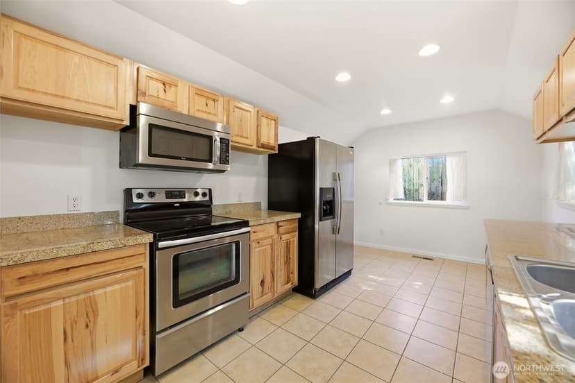 Property photo for 1710 36th Street, Everett photo 14
