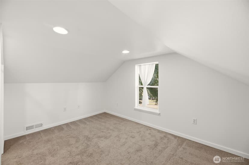 Property photo for 1710 36th Street, Everett photo 25