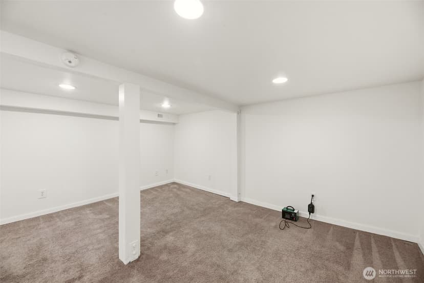 Property photo for 1710 36th Street, Everett photo 28