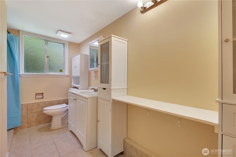 Property photo for 20627 7th Avenue S, Des Moines photo 21