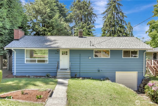 Property photo for 20627 7th Avenue S, Des Moines