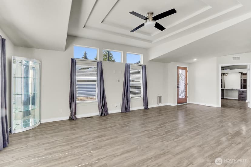 Property photo for 815 124th Street SW #122, Everett photo 8